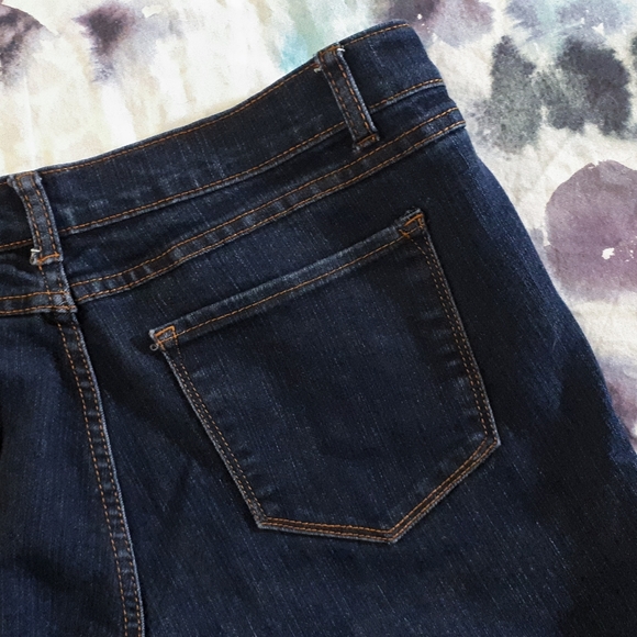 ๐๏ธ$5 ADD ON Request Dark Wash Skinny Jean - Picture 5 of 5